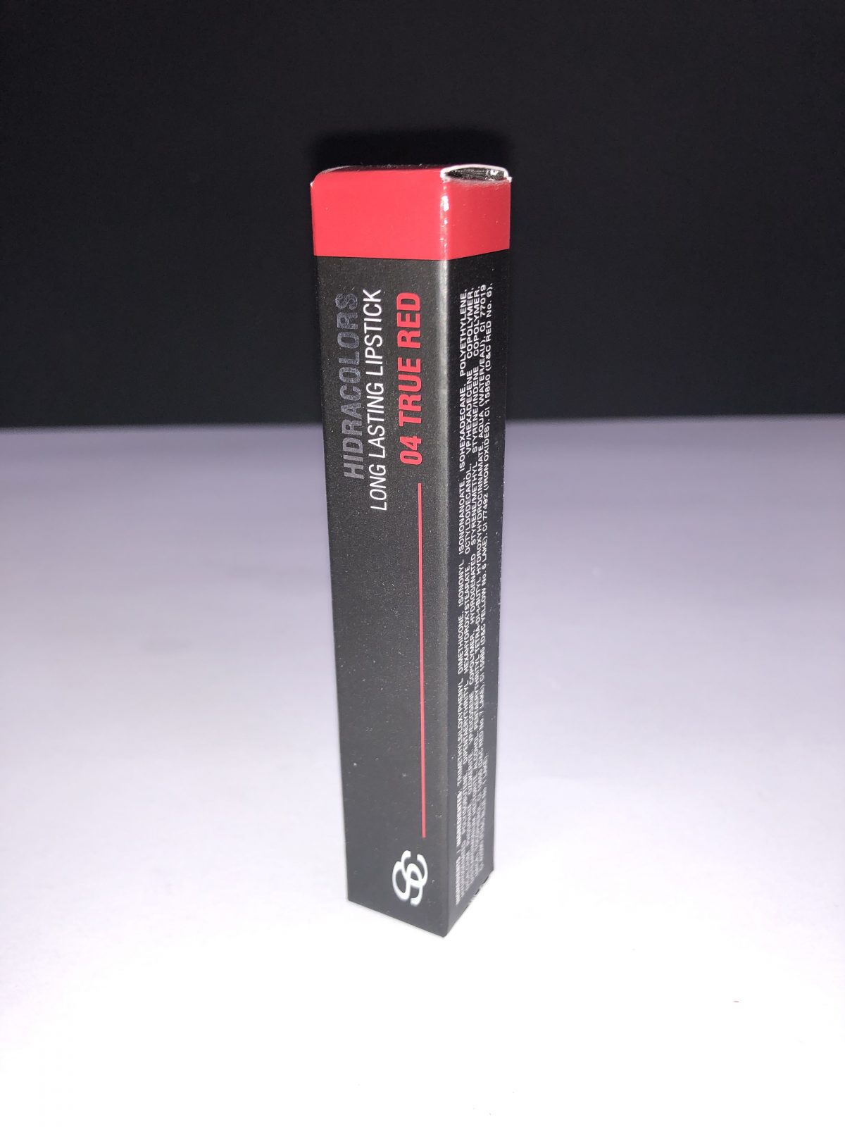Long Lasting Lipstick True Red | Peluquería Cintia Atienzar