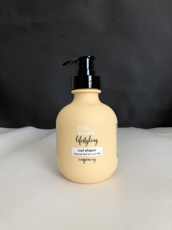 Curl Shape Milk Shake